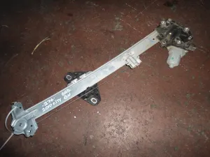 HONDA CITY 2010 ÇIKMA SAĞ ÖN CAM MOTORU 2009 - 2010 - 2011 Arası Modellerle Uyumludur