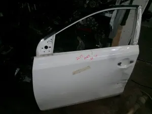 TOYOTA AURIS 2015 ÇIKMA SOL ÖN KAPI 2013 - 2014 - 2015 - 2016 - 2017 - 2018 Arası Modellerle Uyumludur