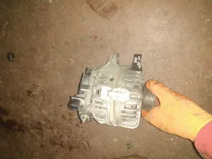 TOYOTA COROLLA 2006 ÇIKMA ŞARJ DİNAMOSU 2005 - 2006 - 2007 Arası Modellerle Uyumludur