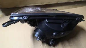 TOYOTA RAV4 2005 YENİ YAN SANAYİ SOL FAR 2004 - 2005 - 2006 Arası Modellerle Uyumludur