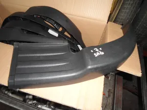TOYOTA HILUX 2020 YENİ YAN SANAYİ SAĞ ARKA TAMPON ÜSTÜ PLASTİĞİ 2016 - 2017 - 2018 - 2019 - 2020 - 2021 - 2022 - 2023 Arası Modellerle Uyumludur