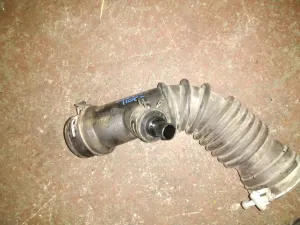 TOYOTA COROLLA 2012 ÇIKMA HAVA FİLTRESİ BORUSU 2011 - 2012 - 2013 Arası Modellerle Uyumludur