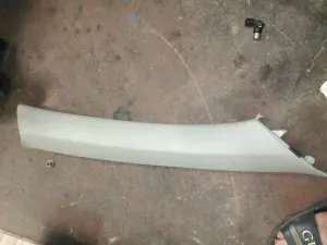 TOYOTA COROLLA 2012 ÇIKMA SAĞ ÖN DİREK PLASTİĞİ 2011 - 2012 - 2013 Arası Modellerle Uyumludur