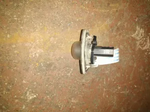 TOYOTA COROLLA 2012 ÇIKMA PLAKA LAMBASI 2011 - 2012 - 2013 Arası Modellerle Uyumludur