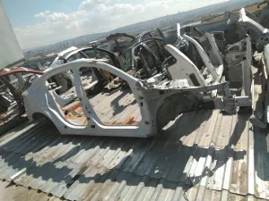 MAZDA 3 2014 ÇIKMA KOMPLE SAĞ GÖVDE 2014 - 2015 - 2016 Arası Modellerle Uyumludur