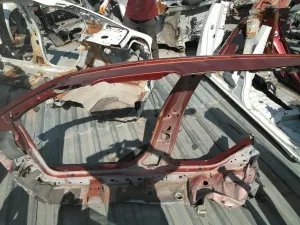 MAZDA 3 HB 2005 ÇIKMA KOMPLE SAĞ PERVAZ 2003 - 2004 - 2005 - 2006 - 2007 - 2008 - 2009 Arası Modellerle Uyumludur