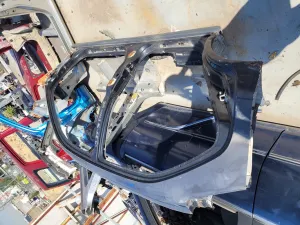 HONDA EUROCIVIC 1997 ÇIKMA KOMPLE SAĞ PERVAZ 1996 - 1997 - 1998 Arası Modellerle Uyumludur