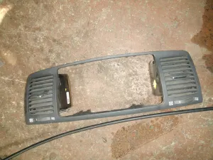 TOYOTA COROLLA HB 2006 ÇIKMA ORTA ÜFLEME 2005 - 2006 - 2007 Arası Modellerle Uyumludur