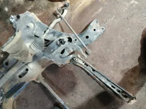 TOYOTA COROLLA 2014 ÇIKMA ÖN DENGE DEMİRİ 2013 - 2014 - 2015 - 2016 Arası Modellerle Uyumludur