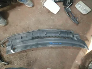 TOYOTA AURIS 2008 ÇIKMA SAĞ ÖN CAM IZGARASI 2007 - 2008 - 2009 - 2010 Arası Modellerle Uyumludur