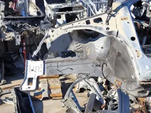 TOYOTA COROLLA 2008 ÇIKMA SOL PODYE 2007 - 2008 - 2009 - 2010 Arası Modellerle Uyumludur